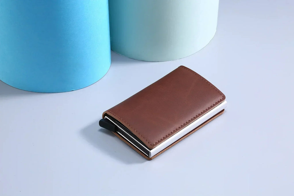 Vendrix Crest™ – Slim RFID Wallet